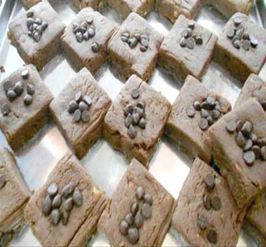 Choco Chip Sandesh