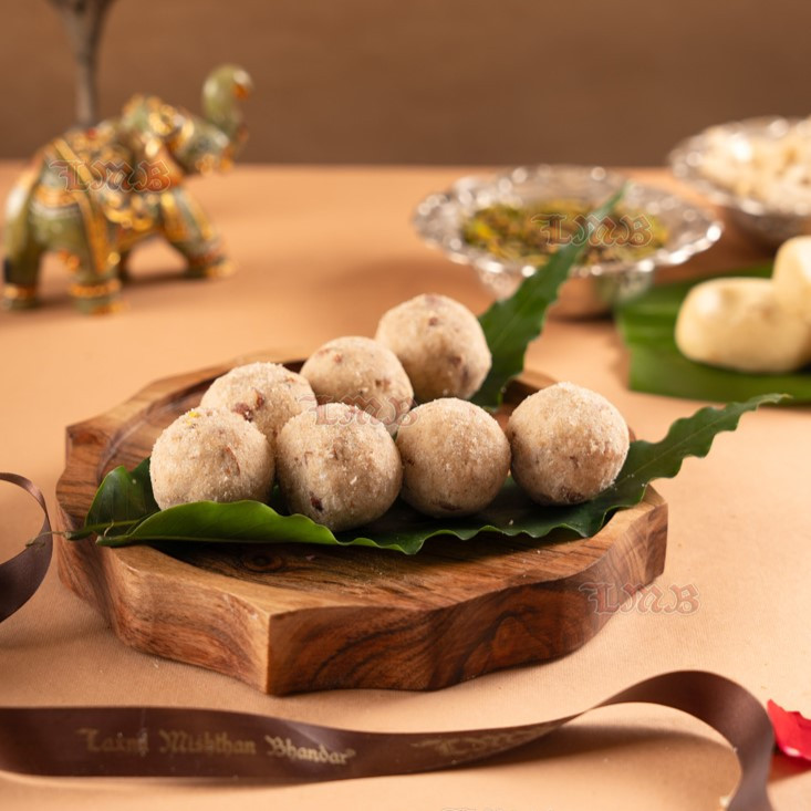 Sugar Free Gond Badam Laddu