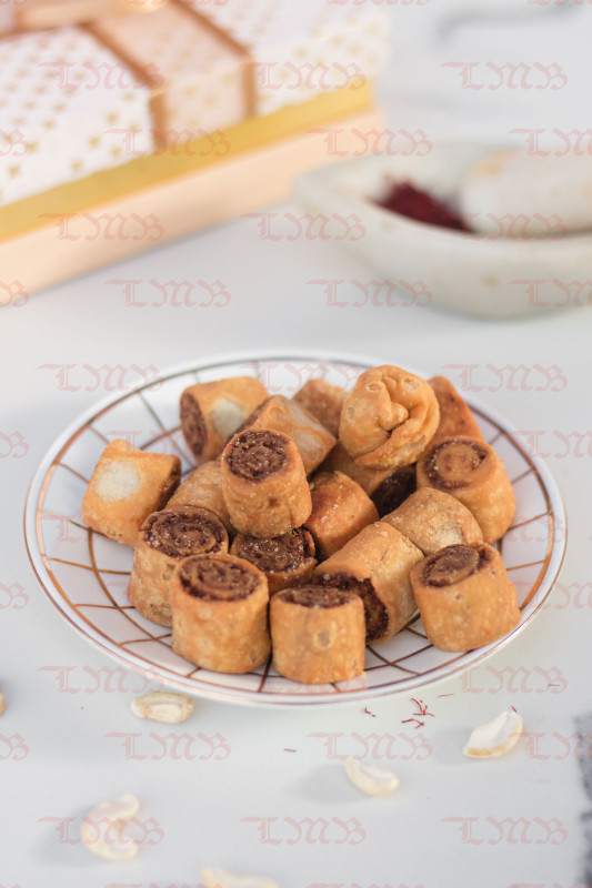 Maharashtrian Bhakharwadi